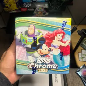 2025 Topps Chrome Disney Mega Box