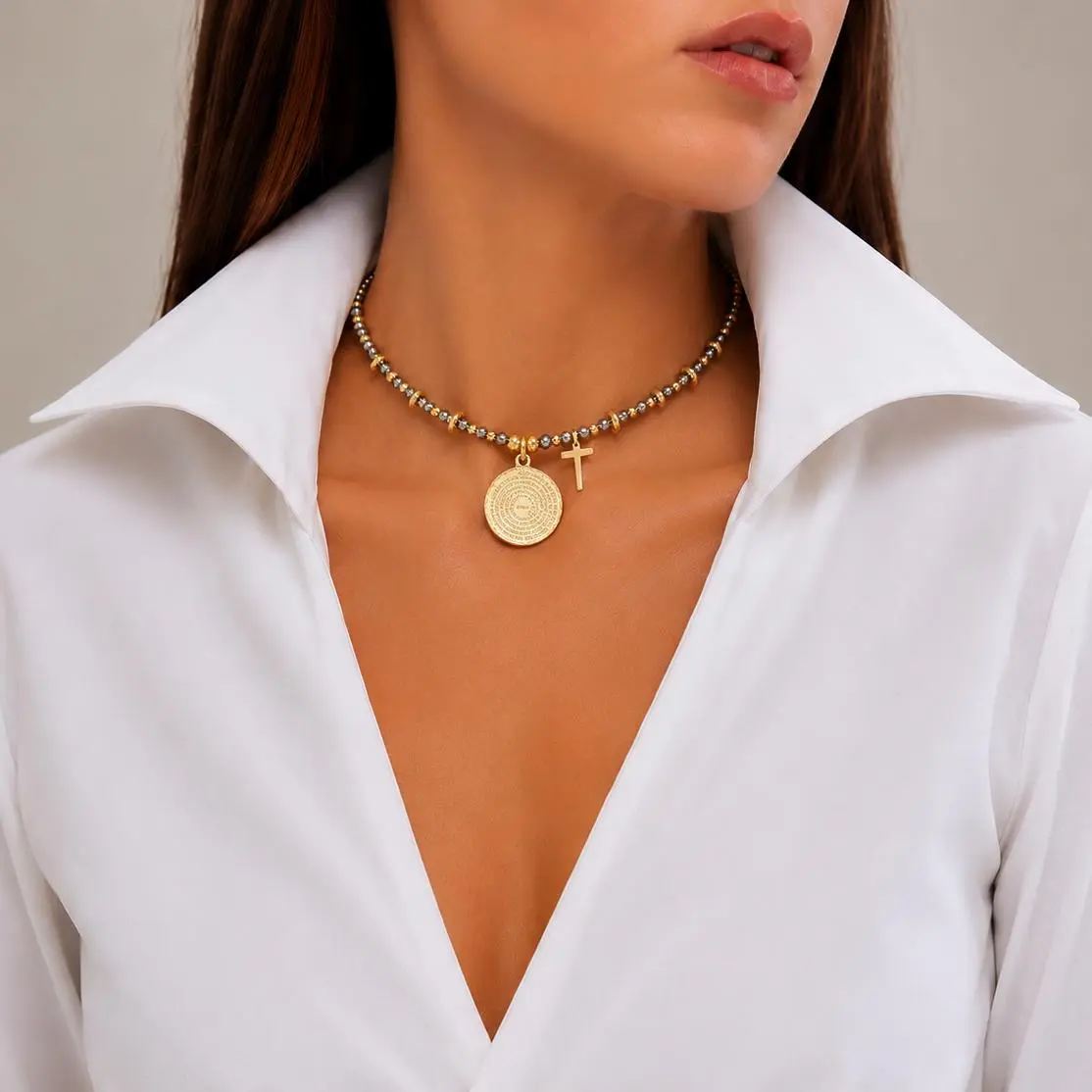 Glow Blessing Choker, Elegant Crystal Necklace with Beaded Chain, Adjustable Size Costume Jewelry with Medallion Charm