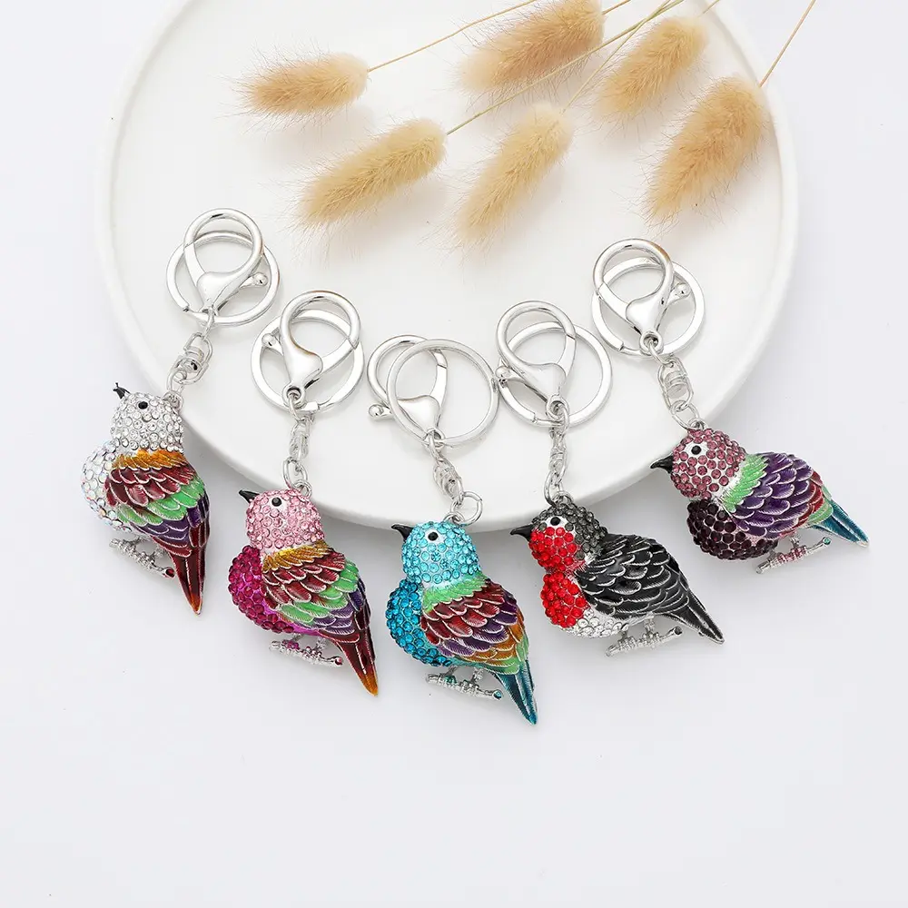 Sparkling Crystal Bird Charm Keyring - Elegant Lightweight Metal Ornament, Versatile Design Sports & Outdoor Protective Gear Complementary Everyday Styling Accessory