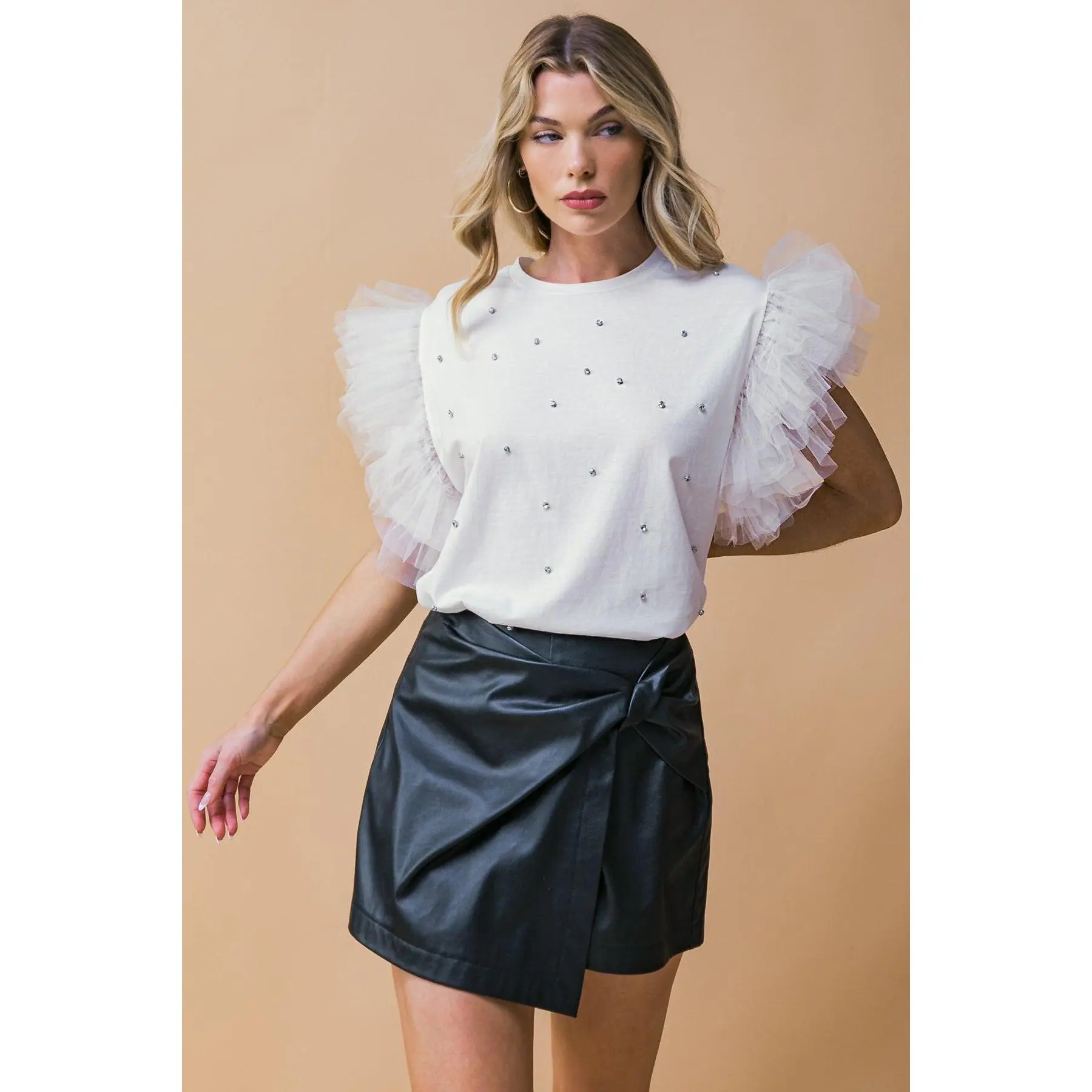 ICONIC BEAUTY KNIT TOP
