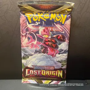 Lost origin single booster pack
