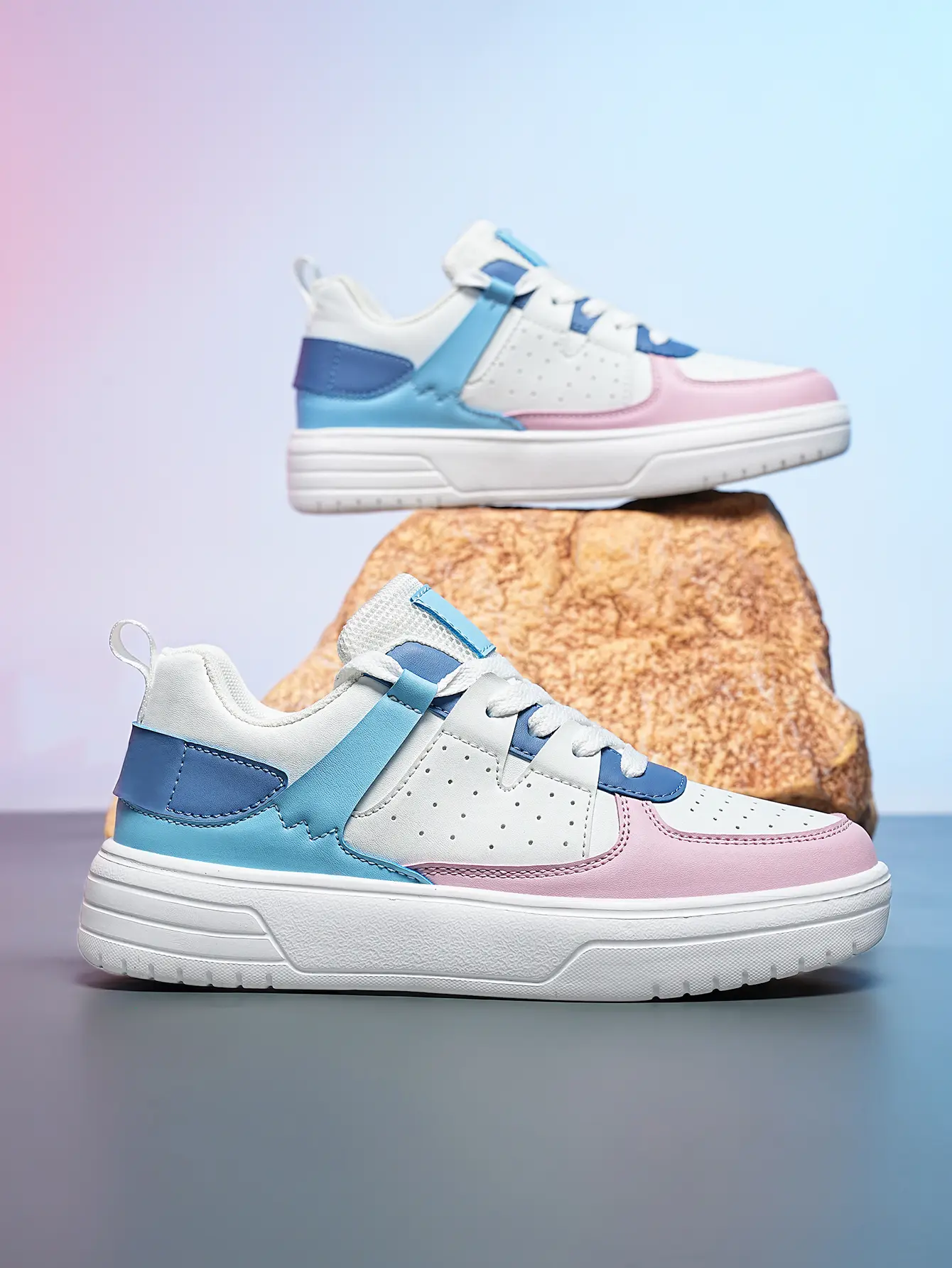 Women's Skate Shoes, White Pink Blue Color Block Sneakers with Ankle Jewelry, Low-Top Casual Shoes for Daily Wear, Chunky Platform Shoes Fashion Gift for Her