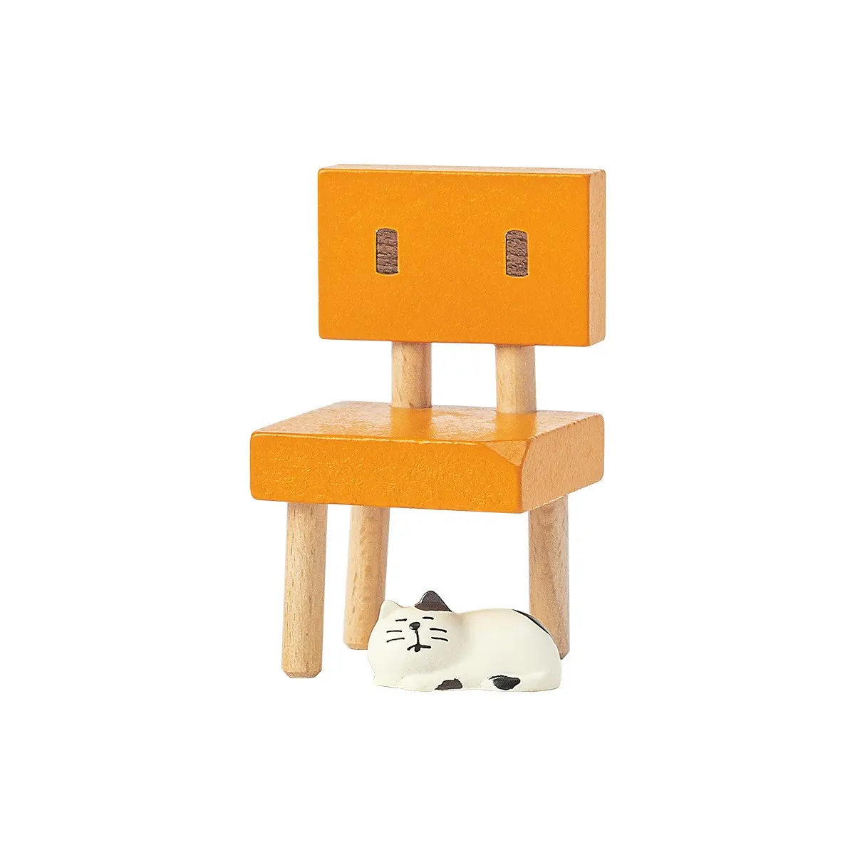Vibrant Color Grass Chair Three-Leg Stool, Japanese Style Healing Decorative Piece, Sleeping Cat Office Desktop Craft