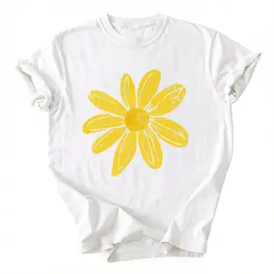 Comfort Colors Daisy Shirt gift for Women, Retro Floral Graphic Tee, Flower Print
