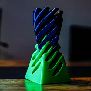 3D-Printed Infinity Pyramid (Fidget) stress relief