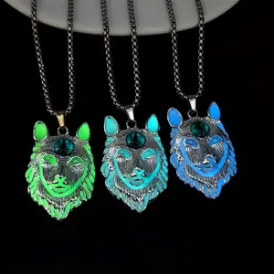 Retro Punk Wolf Totem Luminous Wolf Head Pendant/A Must-Have Accessory for Trendsetters