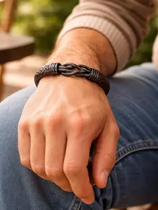 Braided Leather Bracelet Brown Stylish and Durable for Everyday Wear