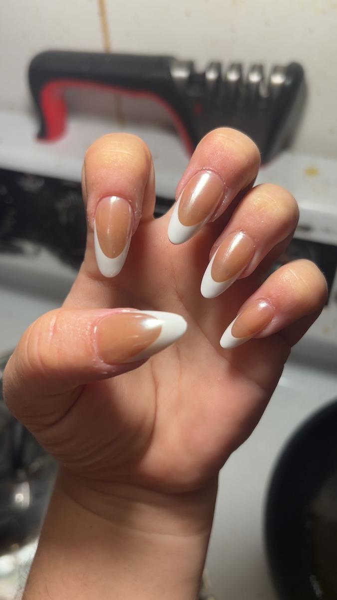 Item: Brown-M Almond