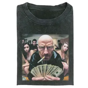 Vintage Break*ng Bad Walter Money Shirt, Graphic Tee, Iconic TV Show Scene T-Shirt, Retro Crime Drama Shirt, Gift for Men, Gift for Women, Crew Neck T-shirt, Trending T-shirt