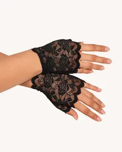 Moonlight Muse Lace Gloves