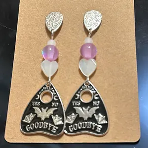 Ouija GOODBYE Shell heart pink and white sparkling dangling earrings