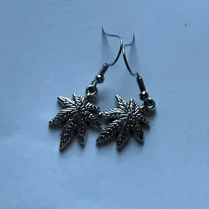 Silver Maple Leaf Earrings - Handcrafted Dangle Jewelry for Women & Girls - Perfect for Everyday Wear