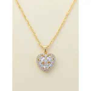 Heart and crystal necklace 14K Gold Filled, cadena de corazon con cristales en Oro Laminado Brasilero