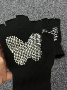 Vintage Butterfly Rhinestone Gloves, Warm Gothic Style Accessory, Dark Street Fashion, Slim-Fitting Mittens, All Seasons