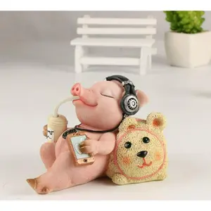 Simulated pig desktop ornament, cute pig ornament for girls' desk, gifts for girls