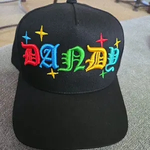 Gorra Dandy bordado  ,color obscuro ajustable