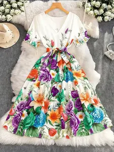 Plus Size Feminine Fashion Dress with Sleeves and Floral Printed Design, Stylish and Comfortable Evening Wear, Perfect for Special Occasions and Daily Use