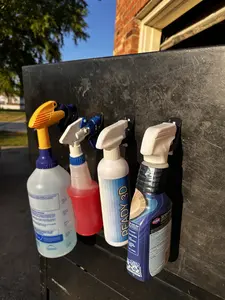 spray bottle holder