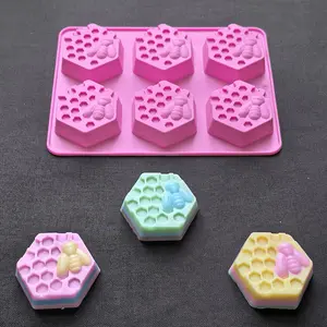 Honeycomb Silicone Soap Mold, 1 Count 6-cavity Hexagonal Honeycomb Soap Mold, DIY Candle & Soap Making Mold for Home Decor