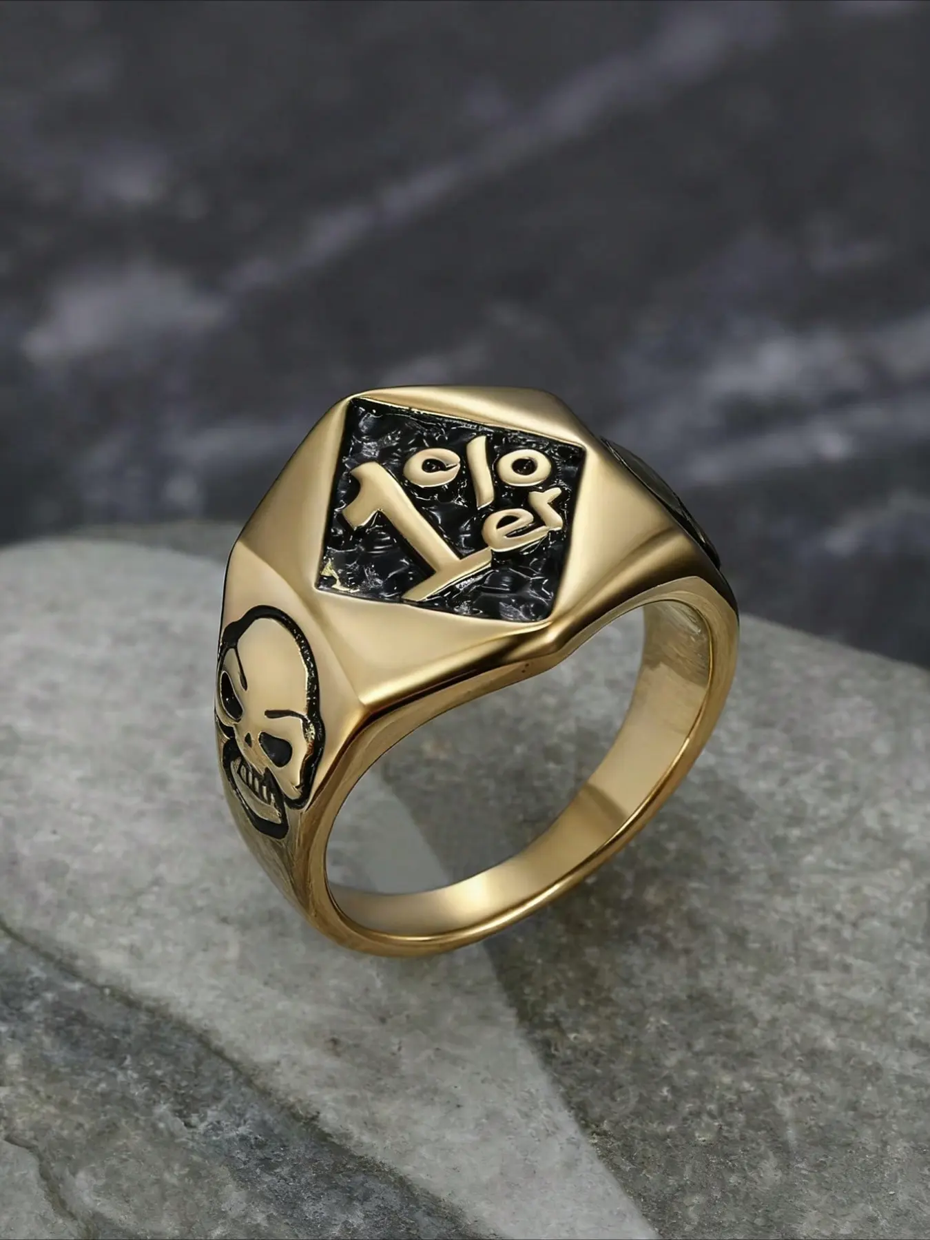 1pc Personalized Retro Stainless Steel 1% ER Skull Head Tarnish Resistant Metal Ring, Men's Motorcycle Accessories