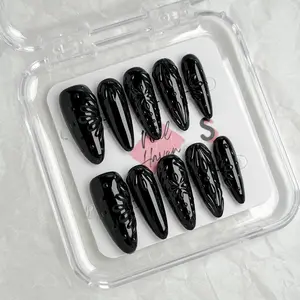 Black Gold Metal Embossed Wearable Nails, Luxury Office Commute Style, Reusable High-end Nail Stickers