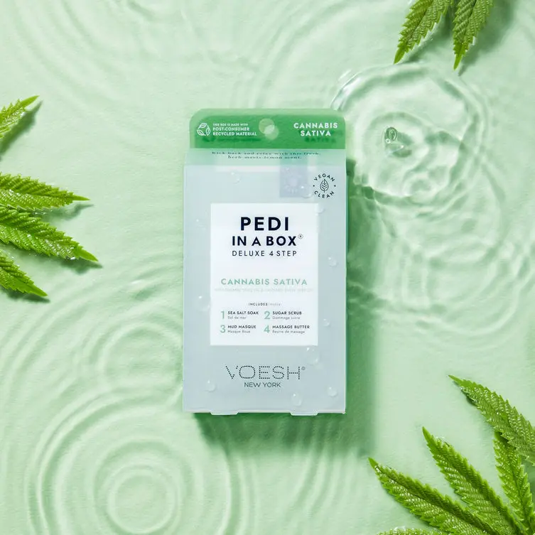 Deluxe 4 Step Pedicure Kit in a Box with Cannabis Sativa Seed Oil, At-Home Spa with Soak, Scrub, Masque & Massage Butter