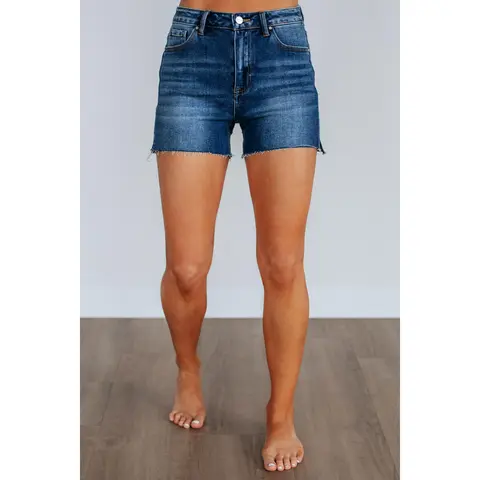 Tinley Risen Shorts - Dark Wash
