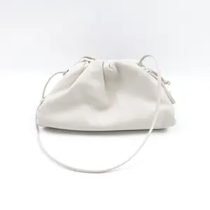 Pre-owned Bottega smooth calfskin Pouch Shoulder Bag Veneta White T10423238