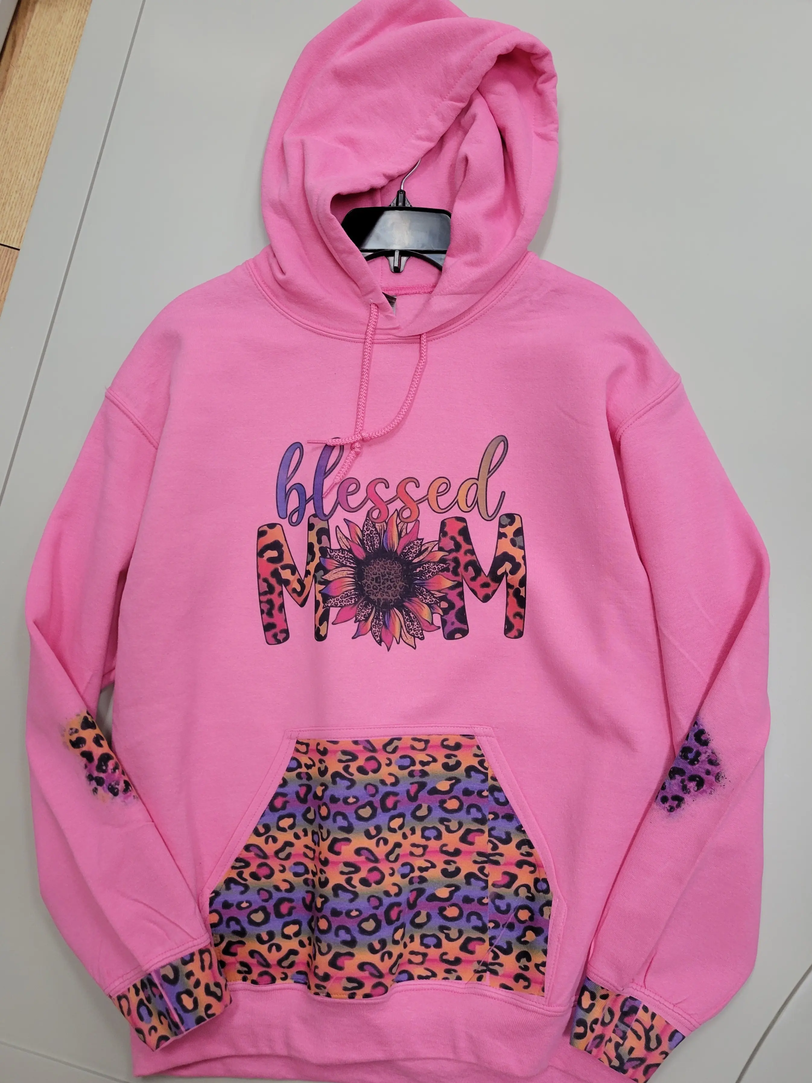 Gildan sublimated hoodie medium Blessed Mom sunflower