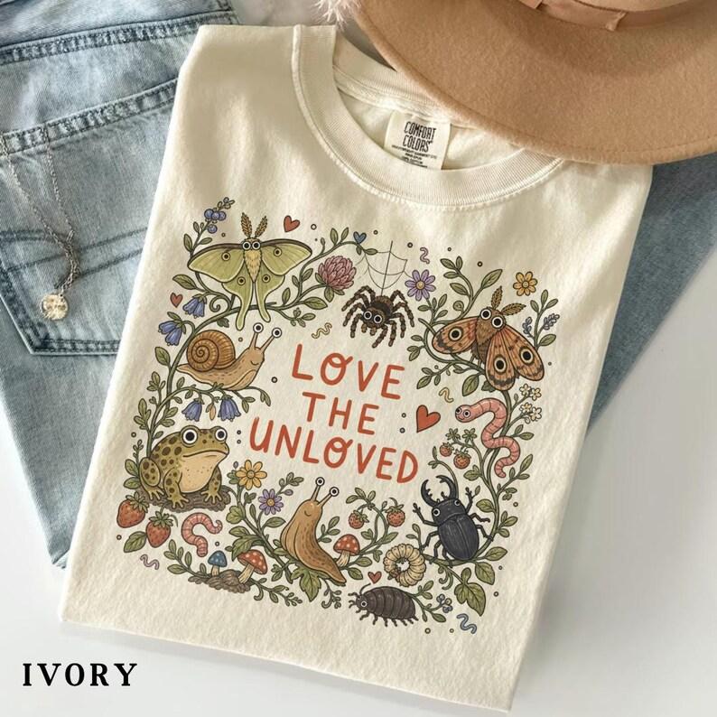 Comfort Colors Vintage Love the Unloved T-Shirt, Cute Weird Animal Tee, Retro Entomology Style, Bug Lover Gift, Biology Teacher Shirt