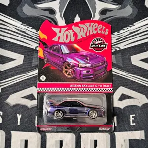 Hot Wheels RLC - Nissan Skyline R34 Chameleon Purple