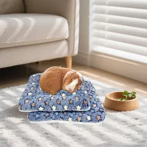 2PCS Washable Set of Cozy Star Pattern Mattresses for Guinea Pigs, Rabbits, and Small Animals Soft Winter Bedding Perfect for Indoor Pets Like Guinea Pigs, Rabbits, Mice, Hedgehogs