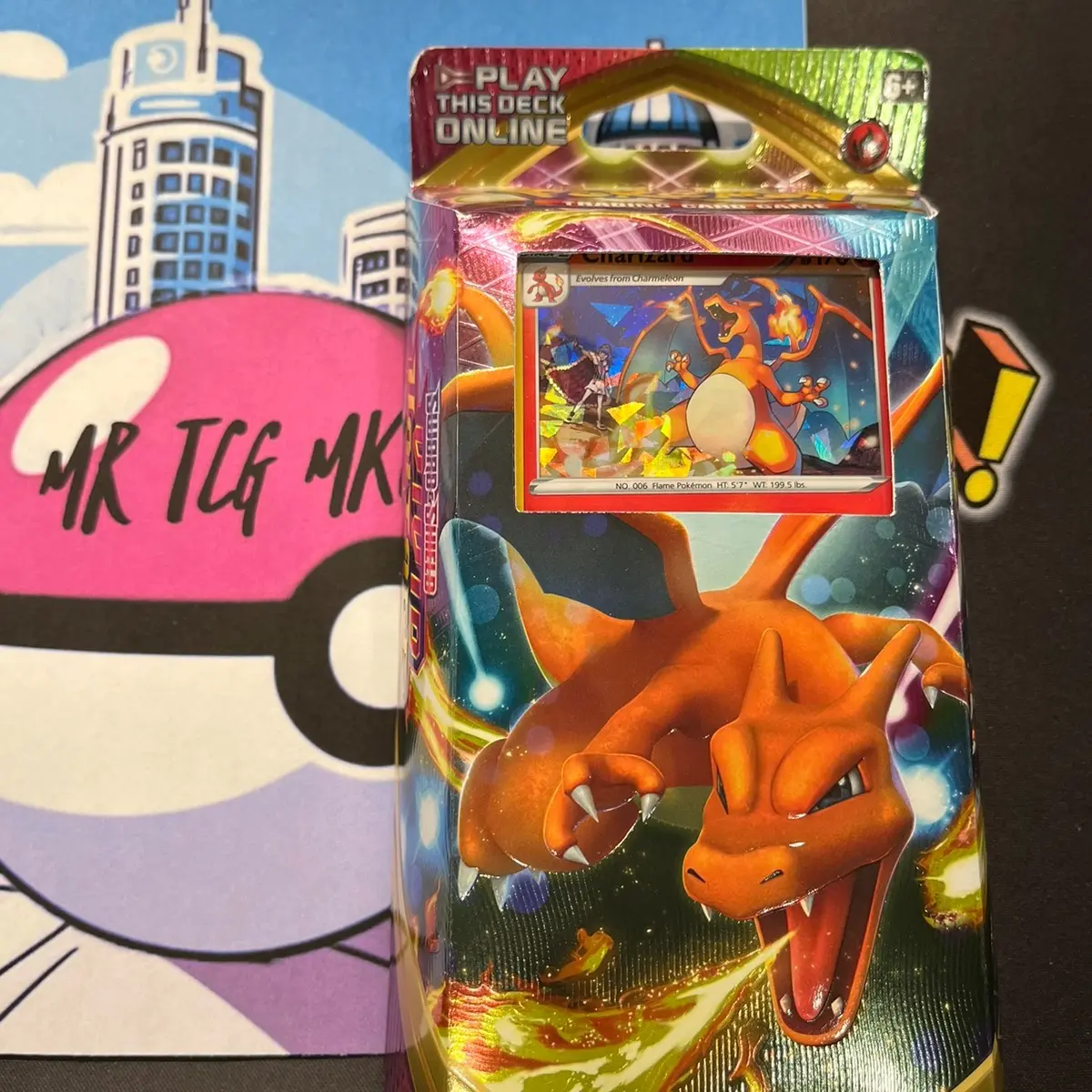 Pokémon TCG: Sword & Shield-Vivid Voltage Charizard Theme Deck (Sealed)