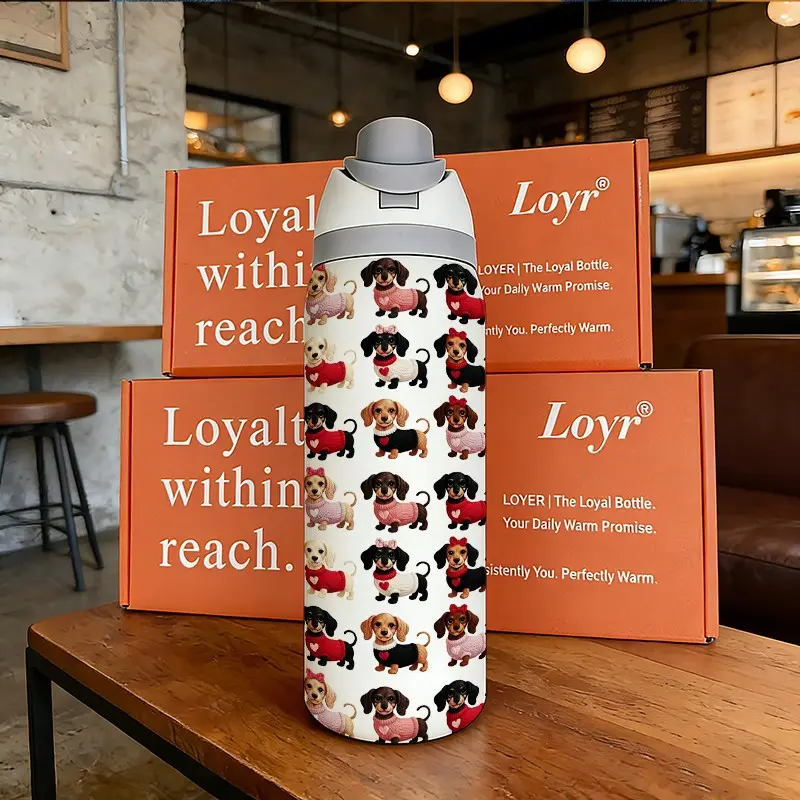 Loyr 32oz Dual-Drink Stainless Water Bottle, Cute Sausage Dog Pattern, Large Capacity Insulated Cup, Perfect Gift for Men and Women