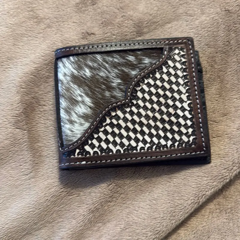 Handcrafted Tooled & hide Leather Wallet for Men - Brown & Black Design - Durable & Stylish Accessory
