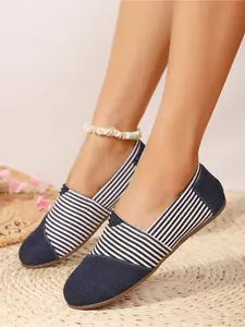 Women's Blue and White Striped Patchwork Canvas Flat Sandals, Low Heel Casual Soft Sole Slingback Slippers, Spring and Summer Leisure Footwear