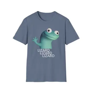 Funny Lizard Pressing Button Unisex T-Shirt, Meme Tee Shirt, Humorous Graphic Top, Novelty Animal Button Pusher Shirt, Casual Tee for Men