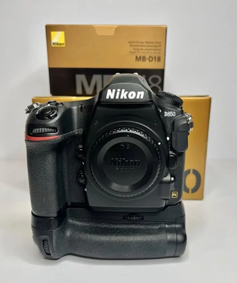 Brand Nikon D850 Digital SLR Camera Body Black 45.7MP 3.2in Wi-Fi Bluetooth HDMI New