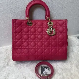 Pre-owned Dior Lamb Skin Tote Bags Large Lady Bag in Cherry Red/Fuchsia Cannage Lambskin