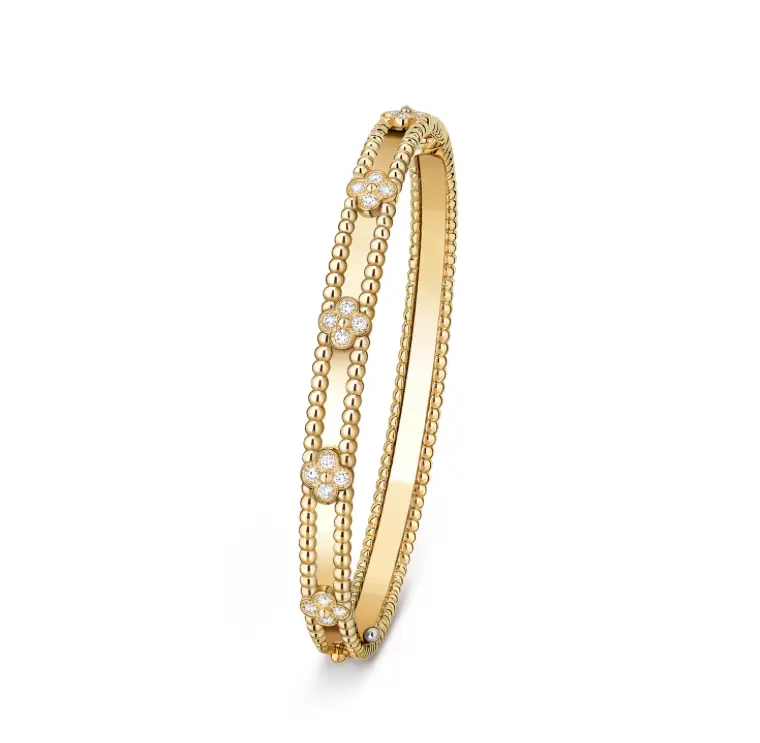 Pre-owned Van Cleef & Arpels Perlée sweet clovers bracelet, 18K yellow gold, round diamonds, medium model;non full set