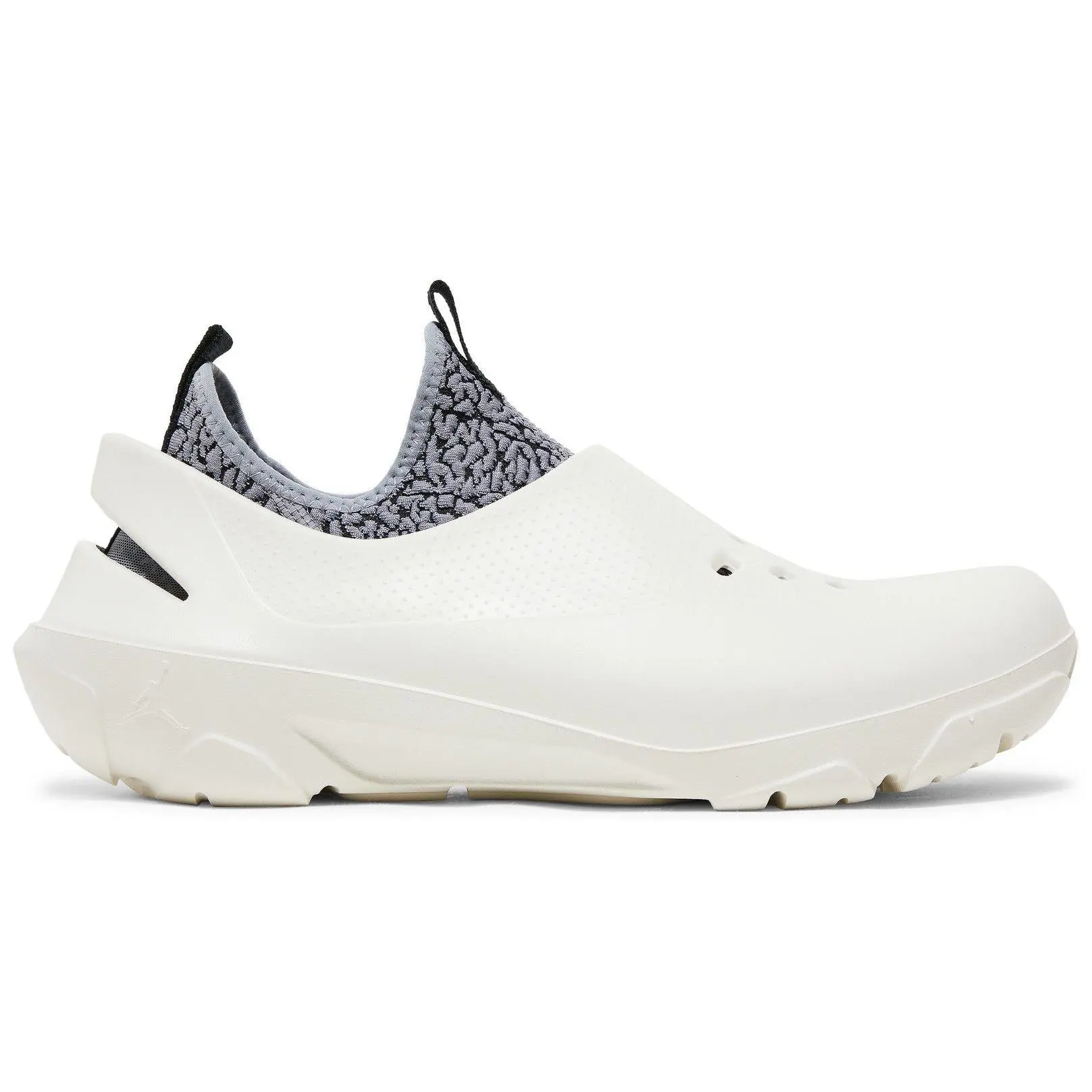 [DN4890-101] MENS AIR JORDAN RETRO SYSTEM.23 'SAIL CEMENT GREY'