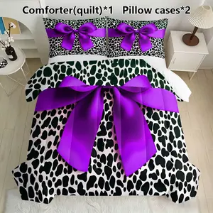 3-piece Fashion Bow Leopard Print Quilted Bedding Set (1 Quilt + 2 Pillowcases without Inserts), available in multiple sizes including Twin, Full, Queen, and King. Featuring U-shaped quilting, the quilt contains 200gsm filling, offering softness and breat