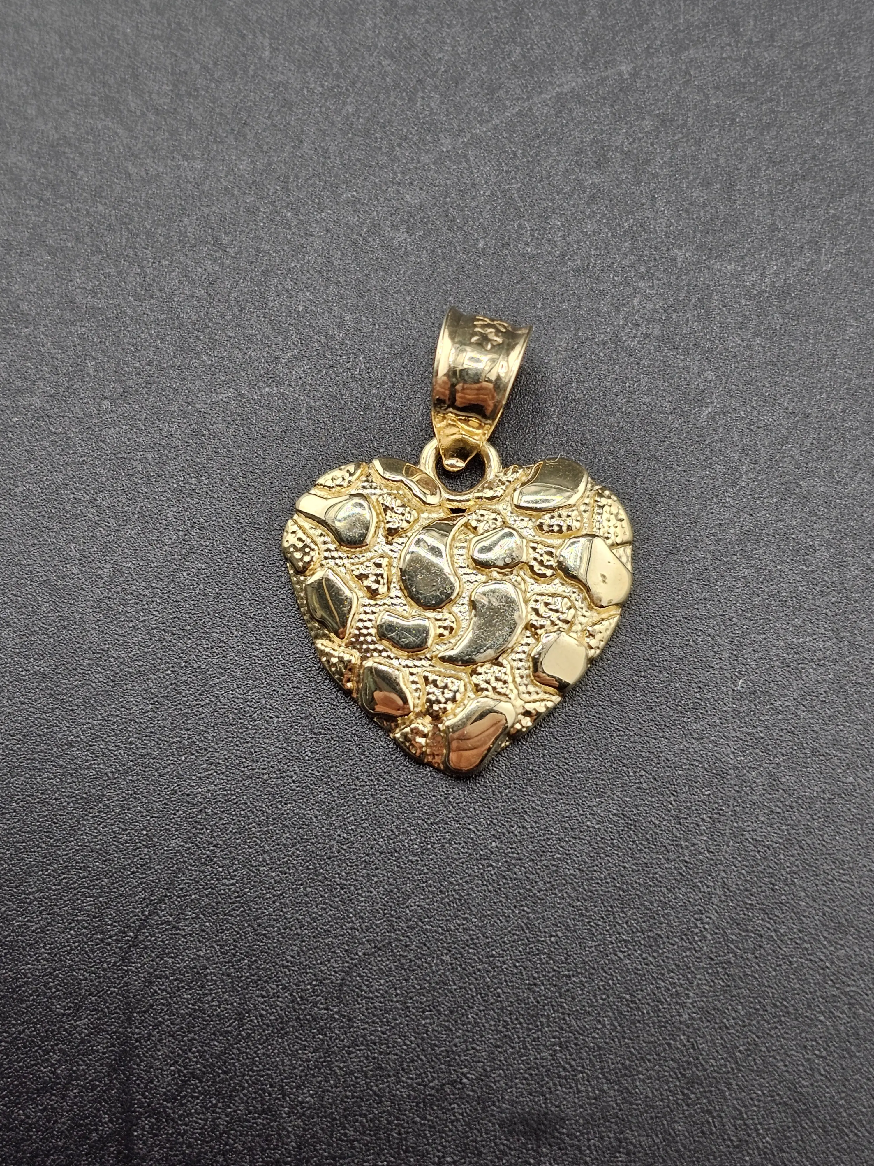 14K Gold Pendant - Heart Nugget