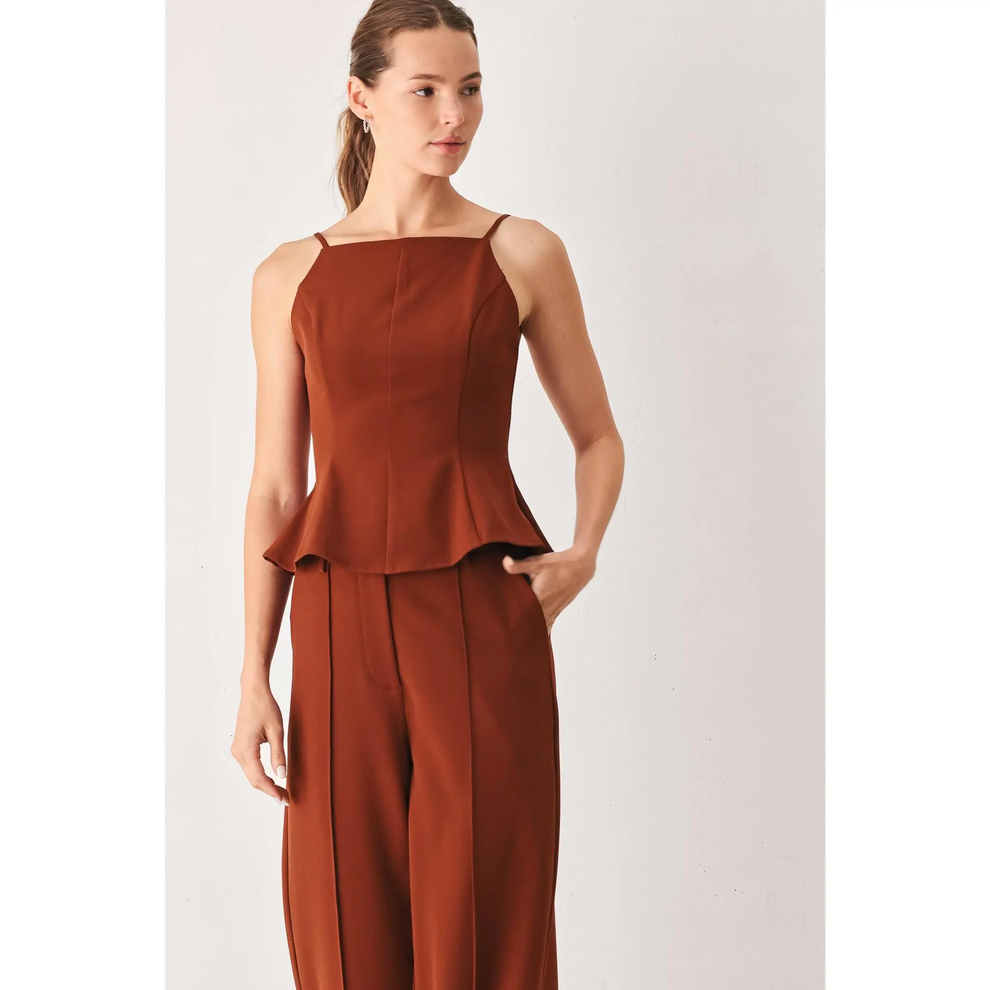 AUTUMN RUST FLOWY WOVEN TOP