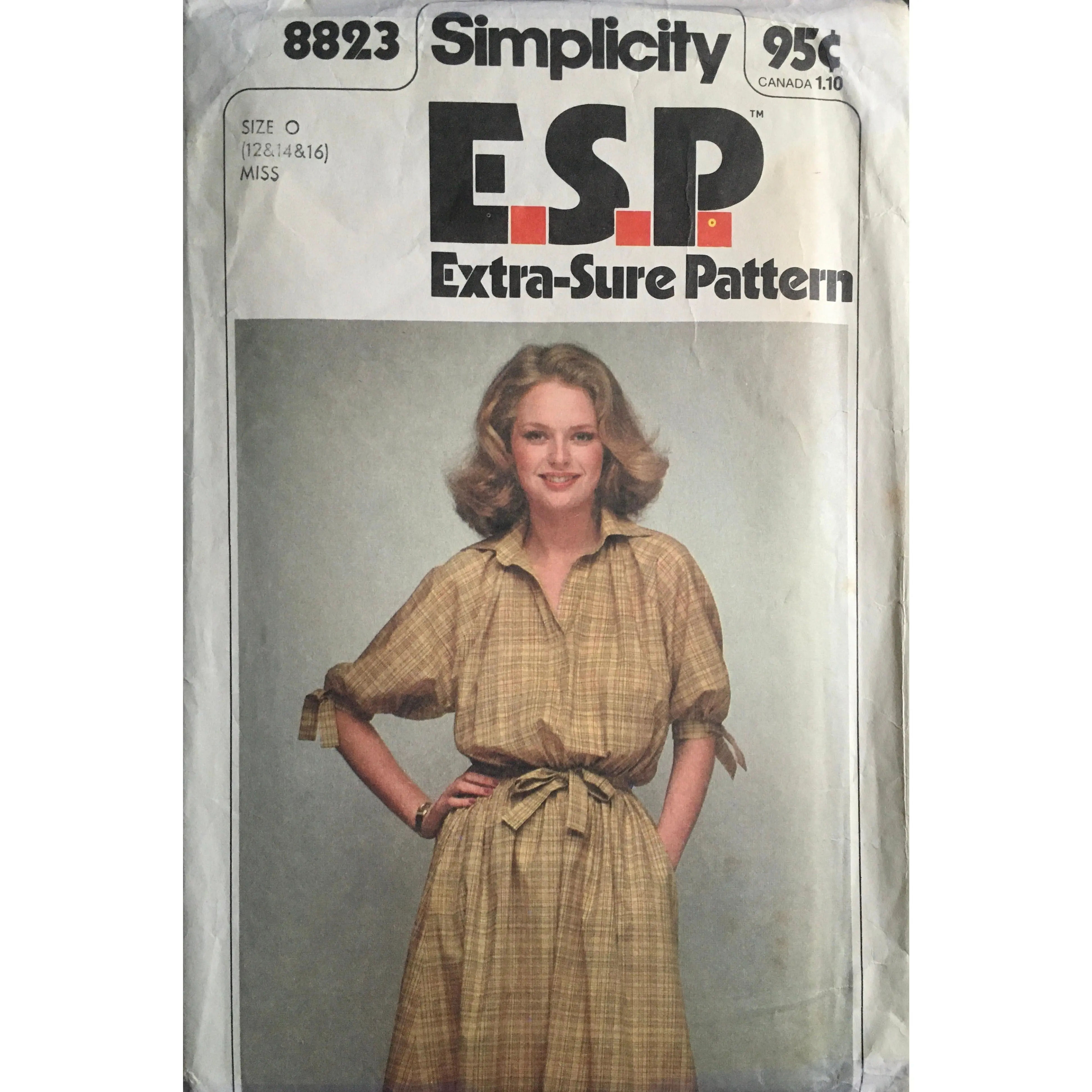 Simplicity 8823 Sewing Pattern (Vintage) UNCUT