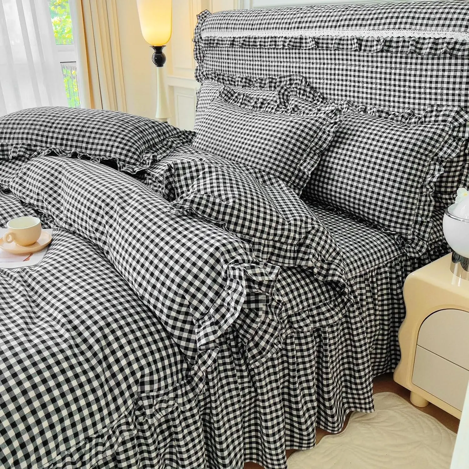 A1#20 Ruffle Black Gingham