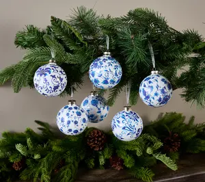 Hotel du Cobb Set of 6 Glass Ball Ornaments by Dennis Basso Hotel du Cobb Set of 6 Glass Ball Ornaments by Dennis Basso