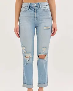 Casey High Rise Mom Jeans (Light Denim)