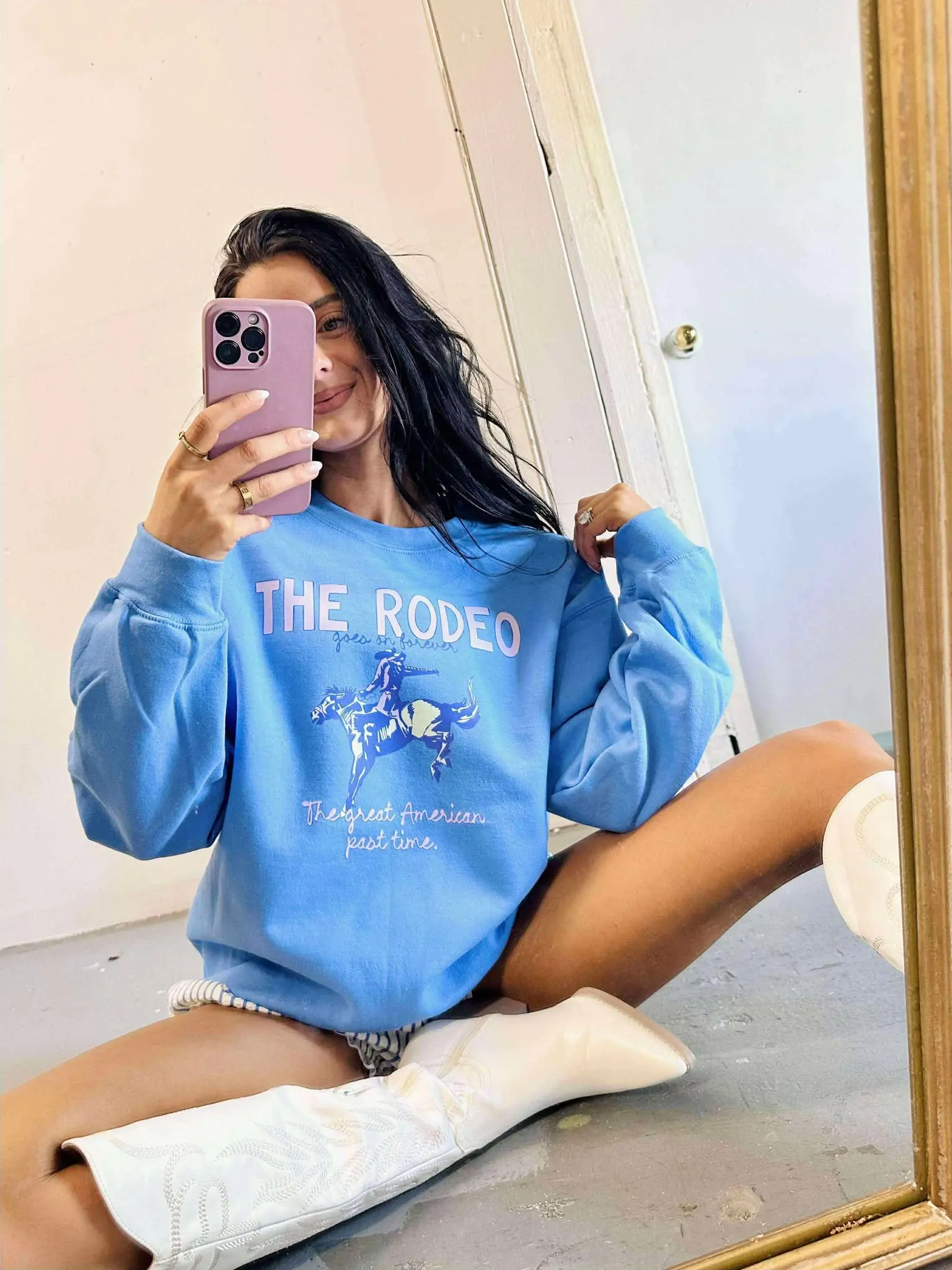 THE RODEO SWEATSHIRT