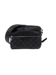 Pre-owned Louis Vuitton Canvas Messenger Bags L26050579 Black Taigarama/ Monogram Eclipse Outdoor Messenger